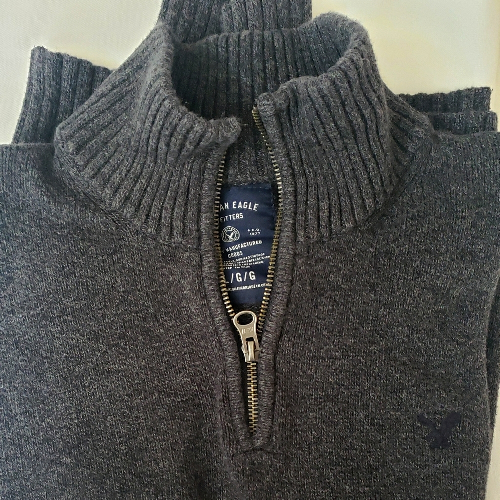 AMERICAN EAGLE OUTFITTERS Men's Sweater  sz Large